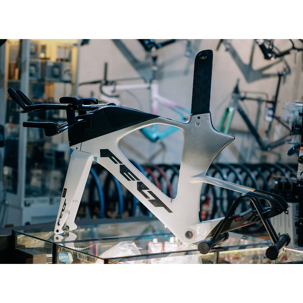 เฟรมเซต จักรยานไตร New Felt IA FRD 20 Aero Monster Machine FELT Is FAST