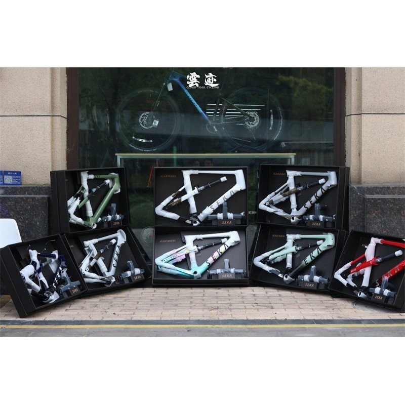 จักรยานเสือหมอบ SEKA EXCEED แบบซ่อนสายเต็ม โครงจักรยานคาร์บอนไฟเบอร์แบบอากาศพลศาสตร์ พร้อมแฮนด์แบบรวม