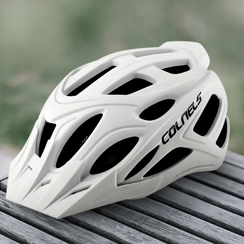 หมวกกันน็อคสำหรับจักรยานเสือภูเขาและกีฬากลางแจ้ง พร้อมไฟท้าย