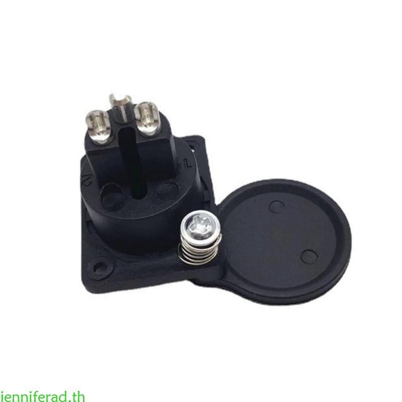 ปลั๊กไฟสำรองมีฝาปิดป้องกัน ใช้งานได้หลากหลาย อุปกรณ์เสริมที่จำเป็น