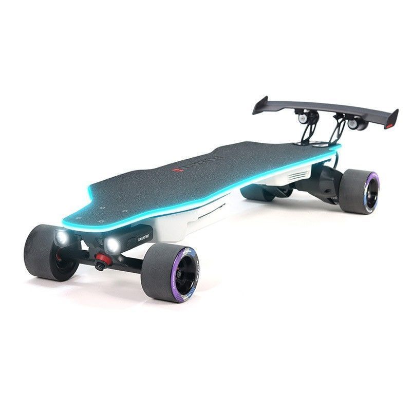 สกู๊ตเตอร์ไฟฟ้า Longboard 4 ส้น สำหรับเด็กและผู้ใหญ่ ใช้งานได้อย่างสะดวกทั้งในมหาวิทยาลัยและรอบบ้าน