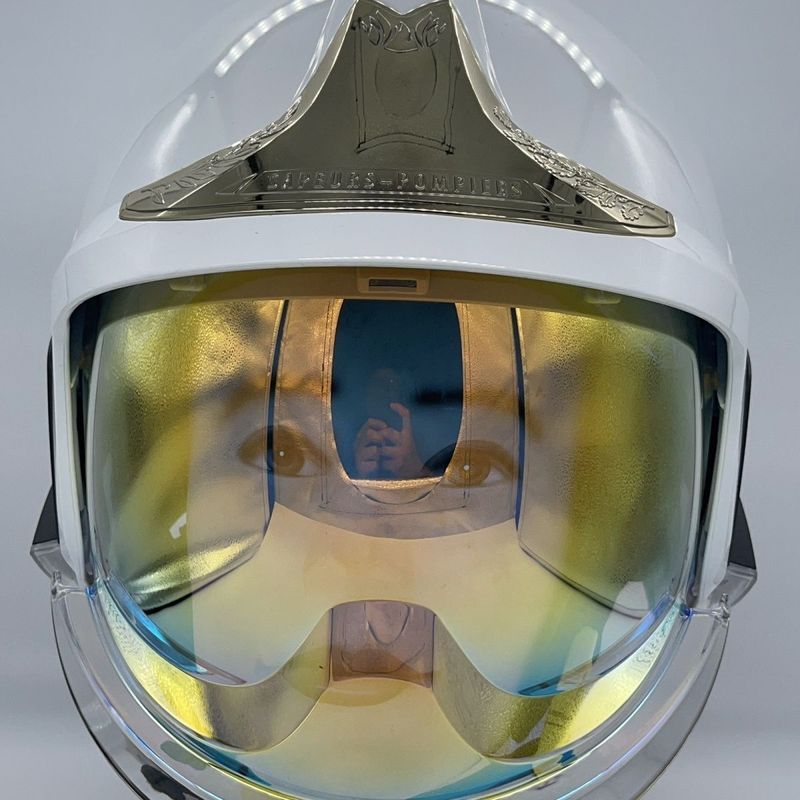 หมวกกันน็อคสำหรับป้องกันไฟ แบบฝรั่งเศส สินค้าจาก Kanntry Chang Trading Co Ltd ไซ M