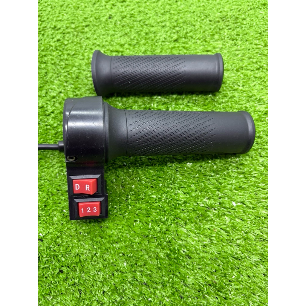 คัน เร่งสามล้อ ไฟฟ้า มี เกียร์ เดินหน้า ถอยหลัง มี สาม สปีดใส่กับรถไฟฟ้าได้หลายรุ่น