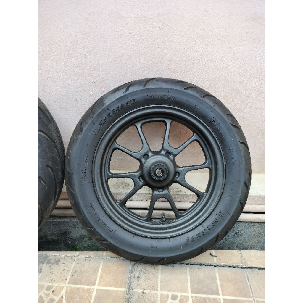 ชุดล้อ หน้าหลัง จีออโน่พร้อมยาง ใช้งานน้อย ไม่ถึงพันโล