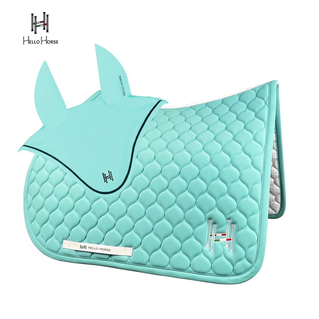 อุปกรณ์ขี่ม้า อุปกรณ์ป้องกันความหนาวสำหรับม้า และเบาะเสริม หลากสี ชุดสองชิ้นสีเดียวกัน