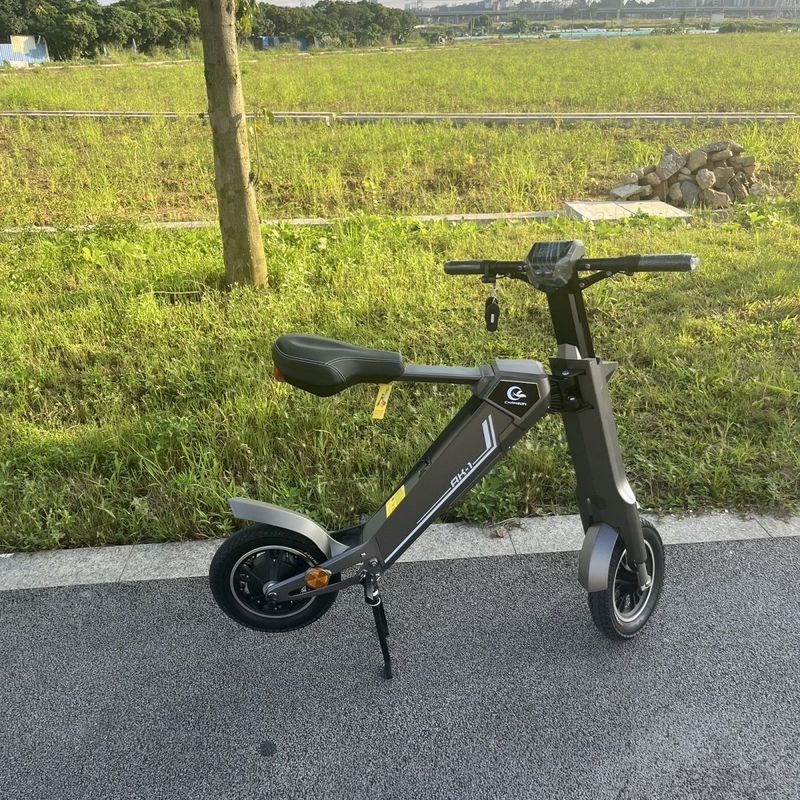 Chanson ขนาดเล็กมินิสกู๊ตเตอร์พับอัตโนมัติสกู๊ตเตอร์ไฟฟ้าจักรยานจักรยานไฟฟ้าเดี่ยวชาร์จหญิง b