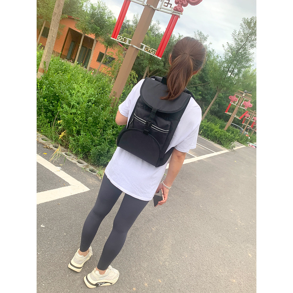 กระเป๋าเป้สะพายหลังสำหรับสเก็ตบอร์ด ขนาดใหญ่ พกพาสะดวก เหมาะสำหรับเด็กนักเรียนและคนชอบเล่นสเก็ตบอร์ด